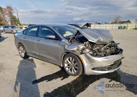2015 Chrysler 200 S z USA, uszkodzony, nr VIN 1C3CCCBB0FN751720